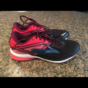 Brooks Ravenna 8 Size 8.5
